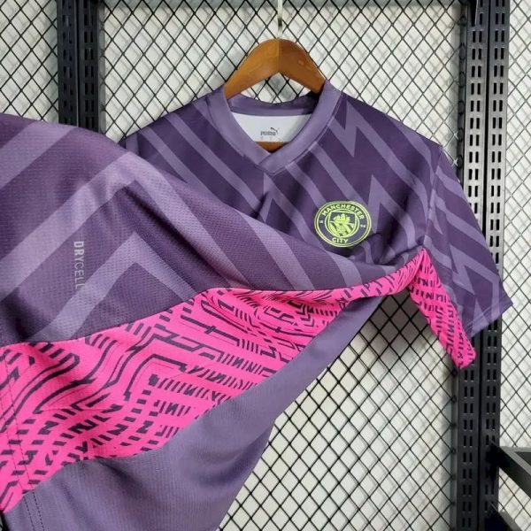 Manchester City 2023/24 Goalkeeper Jersey Purple - Image 5