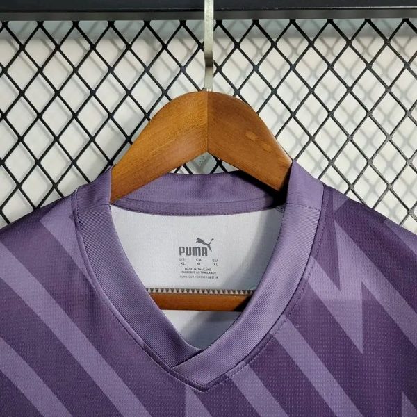 Manchester City 2023/24 Goalkeeper Jersey Purple - Image 7