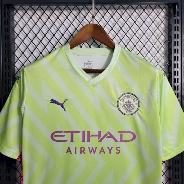 Manchester City 2023/24 Goalkeeper Jersey Yellow - Image 5