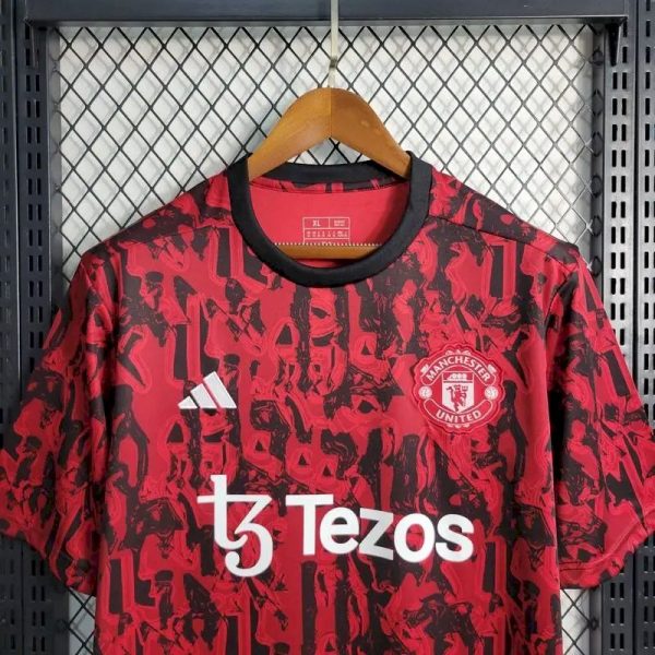 Manchester United 2023/24 Pre-Match Training Jersey Red Black - Image 8