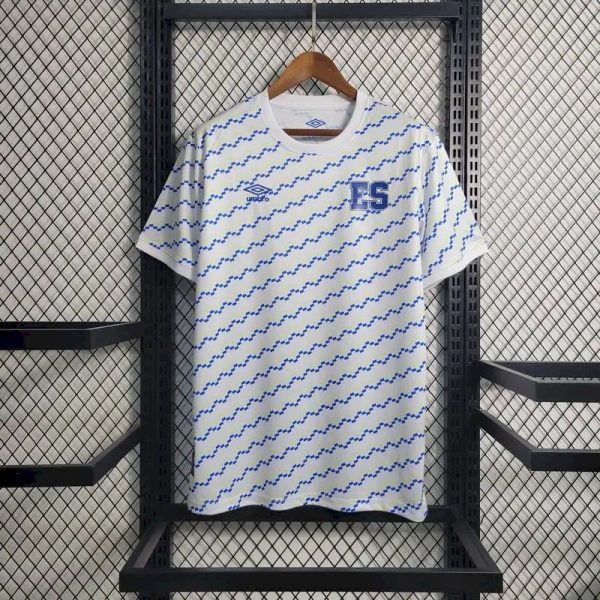 El Salvador 2023/24 Pre-Match Training Jersey - Image 2