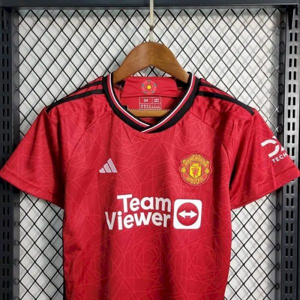 Manchester United 2023/24 Home Kids Kit - Image 2