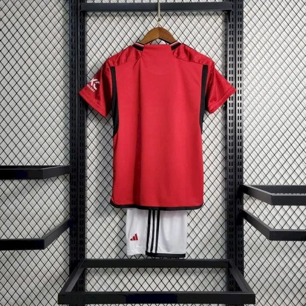 Manchester United 2023/24 Home Kids Kit - Image 12