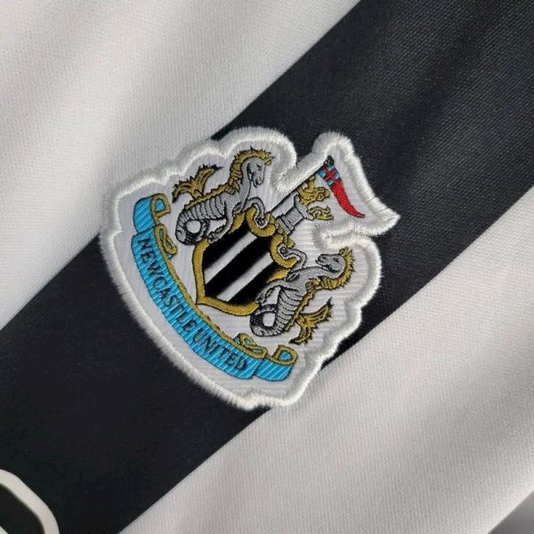Newcastle United 2023/24 Home Kids Kit - Image 10