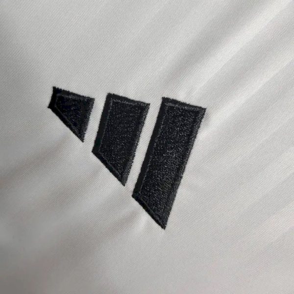 Fulham 2023/24 Home Jersey - Image 4