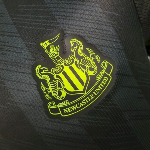 Newcastle United 2023/24 Pre-Match Jersey Player Version - Image 4