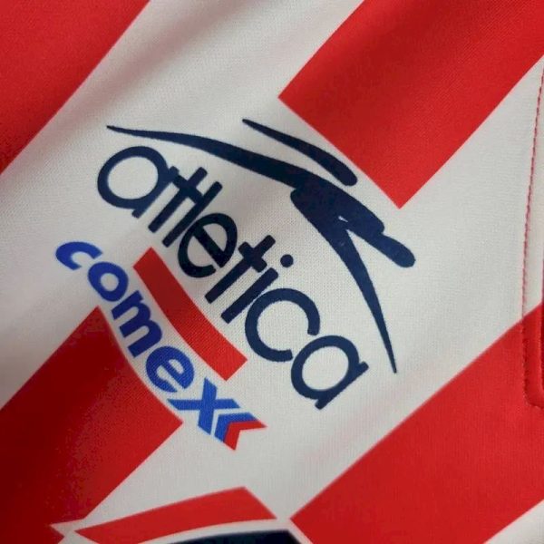 Chivas 2001/02 Home Retro Jersey - Image 11