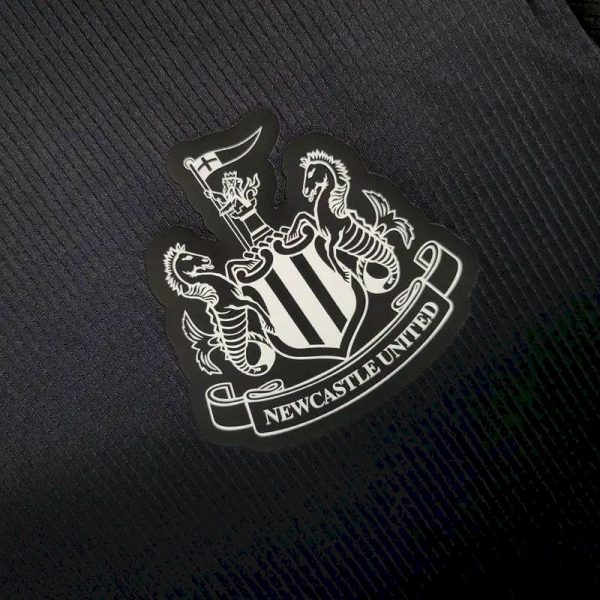 Newcastle United 2023/24 Pre-Match Training Jersey - Image 7