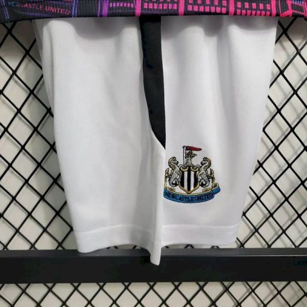 Newcastle United 2023/24 Special Edition Kids Kit - Image 5