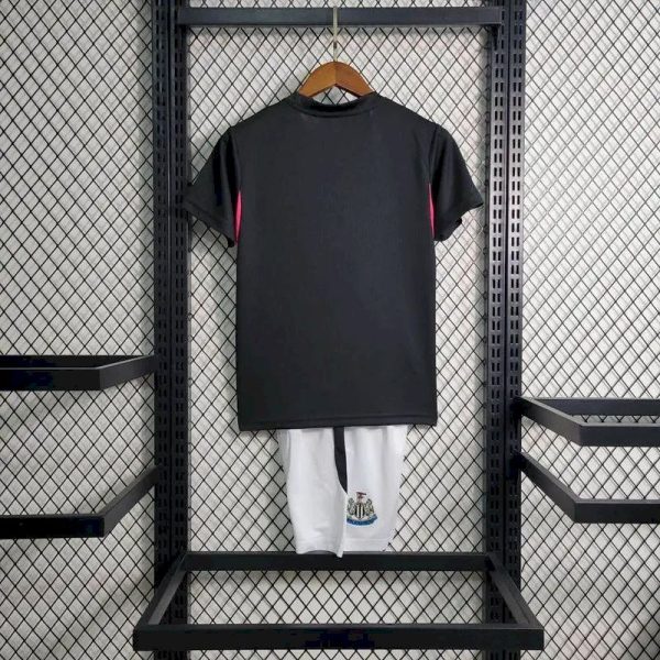 Newcastle United 2023/24 Special Edition Kids Kit - Image 4