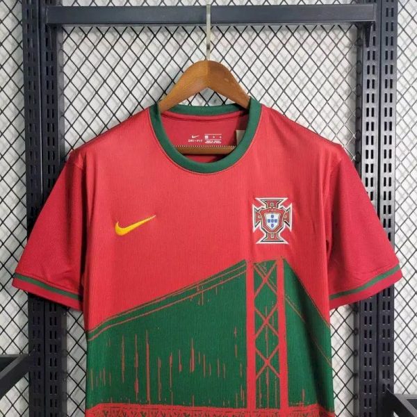 Portugal 2023/24 Pre-Match Training Jersey - Image 5
