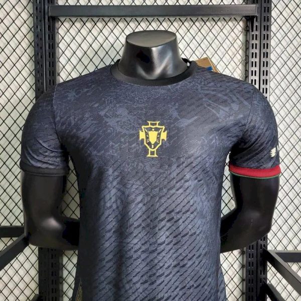 Portugal 2023/24 Pre-Match Training Jersey Player Version - Image 2