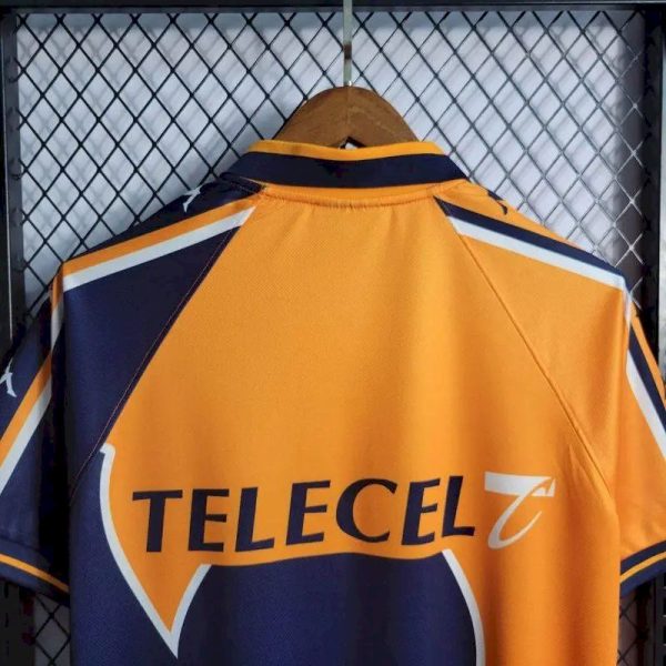 Fc Porto 1997/99 Away Retro Jersey - Image 9