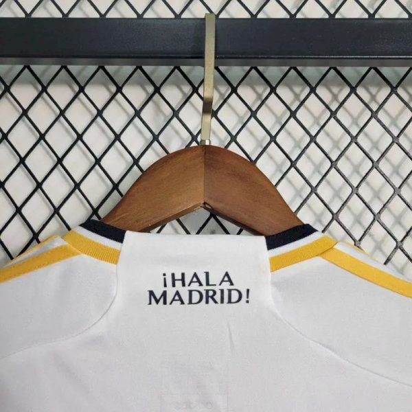 Real Madrid 2023/24 Home Long Sleeves Kids Kit - Image 6
