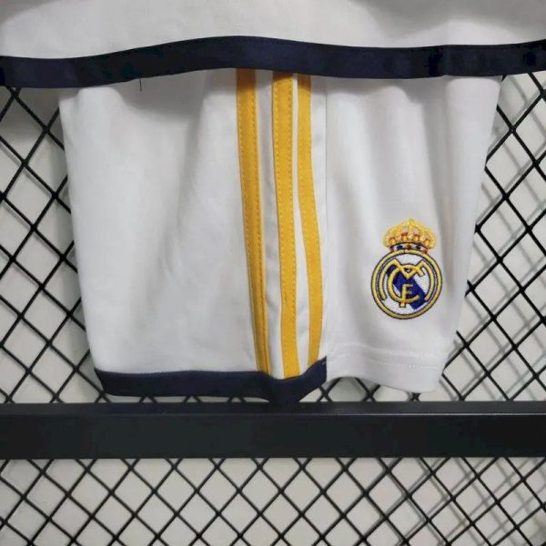Real Madrid 2023/24 Home Long Sleeves Kids Kit - Image 5