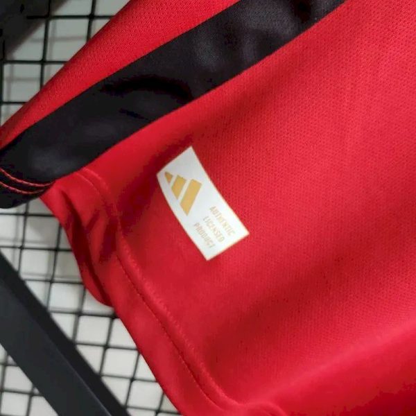 Manchester United 2023/24 Pre-Match Training Jersey - Image 5