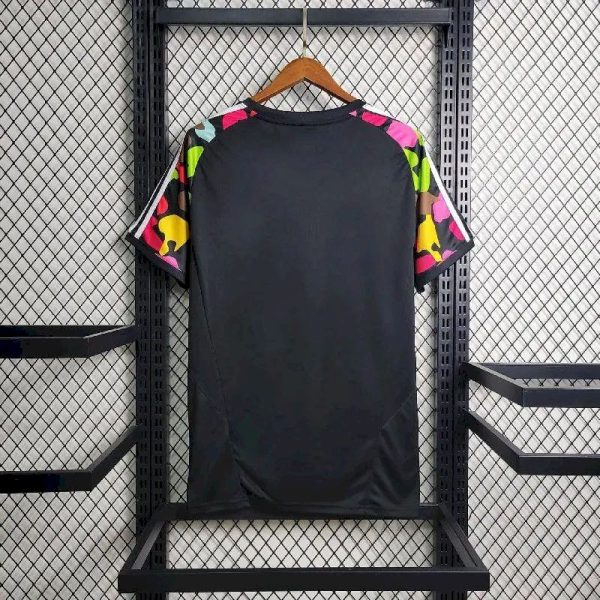 Manchester United 2024/25 Pre-Match Training Jersey - Image 3