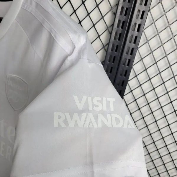 Arsenal 2024/25 White Jersey - Image 6