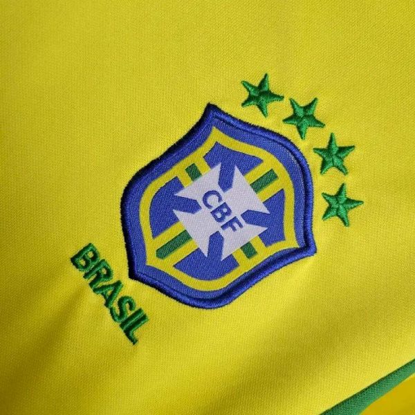 Brazil 2002 Home Kids Kit - Image 7