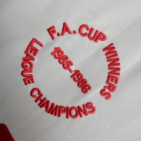 Liverpool 1985/86 Away Retro Jersey - Image 3