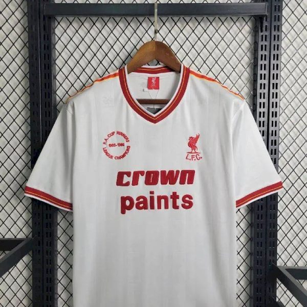 Liverpool 1985/86 Away Retro Jersey - Image 4