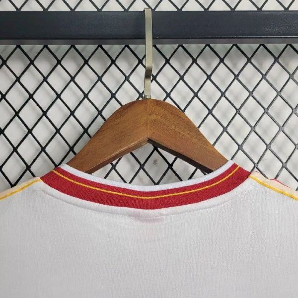 Liverpool 1985/86 Away Retro Jersey - Image 5