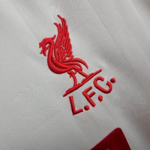 Liverpool 1985/86 Away Retro Jersey - Image 8