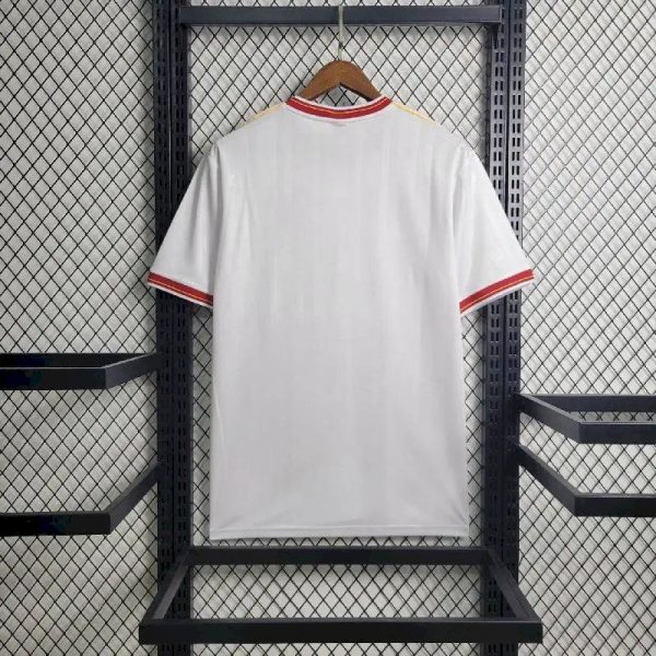 Liverpool 1985/86 Away Retro Jersey - Image 9