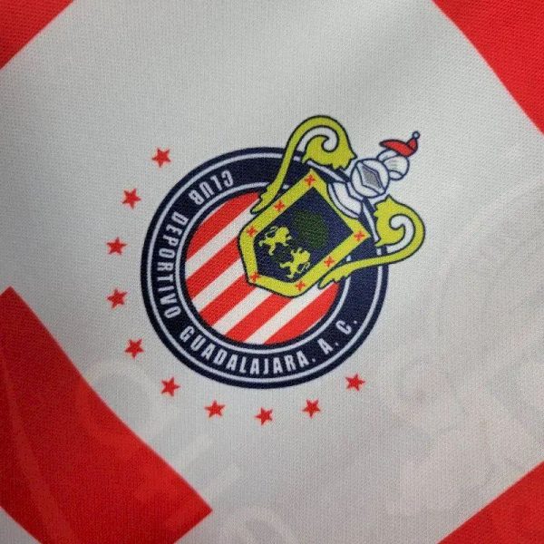 Chivas 1995/96 Home Retro Jersey - Image 9