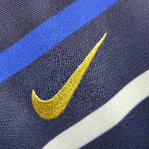 France 2024/25 Pre-Match Training Jersey - Image 4