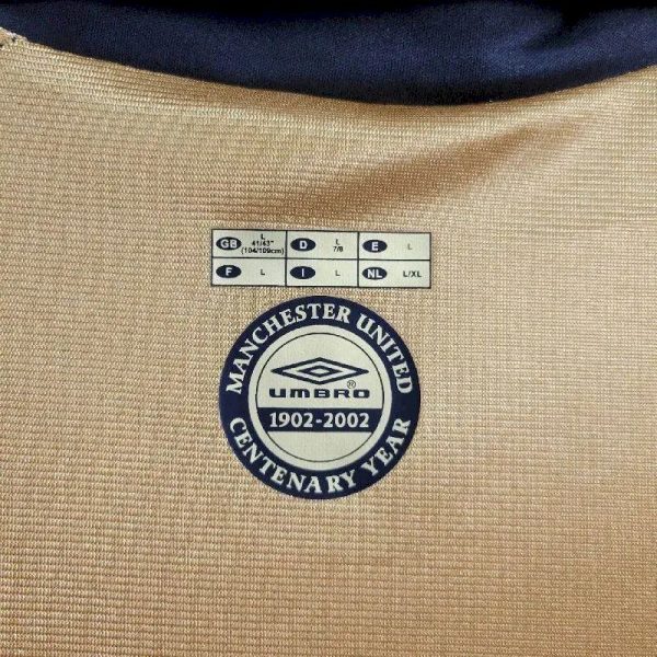 Manchester United 2001/02 Centenary Reversible Away And Third Retro Jersey - Image 14
