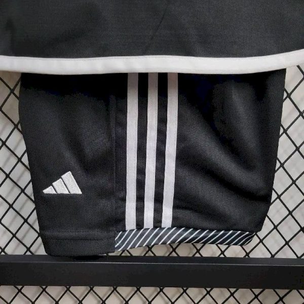 Colo Colo 2023/24 Away Kids Kit - Image 3