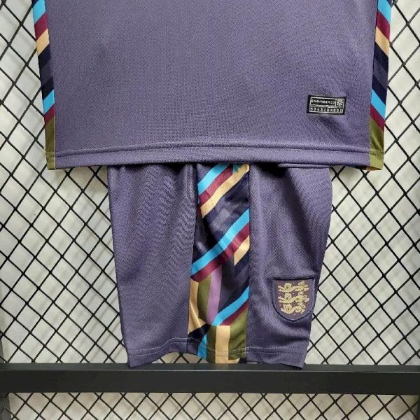 England 2024/25 Euro Away Kids Kit - Image 8