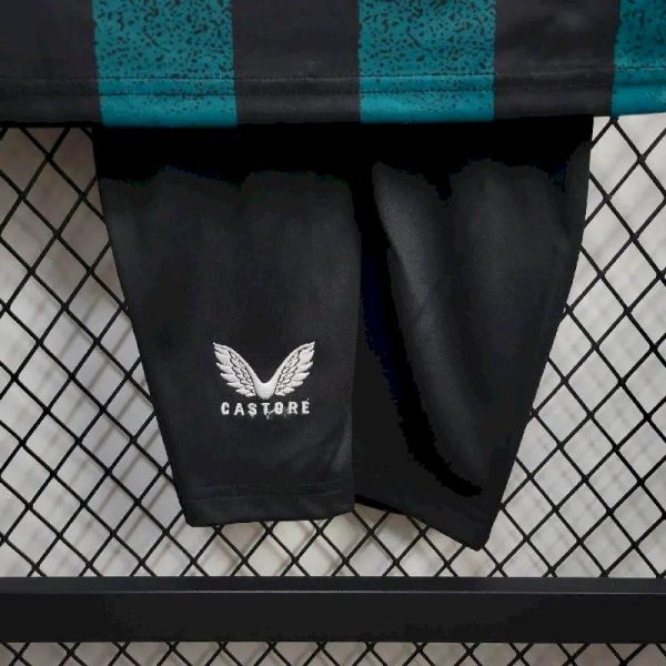 Ireland 2023/24 Third Kids Kit - Image 4