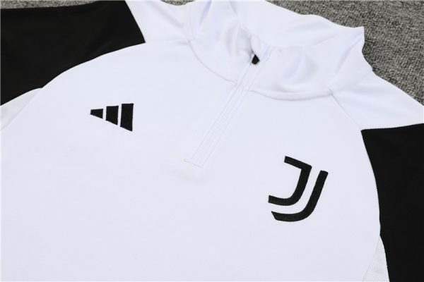 Juventus 2023/24 Half-Zip Adult Sweater+Pant 14001 - Image 3