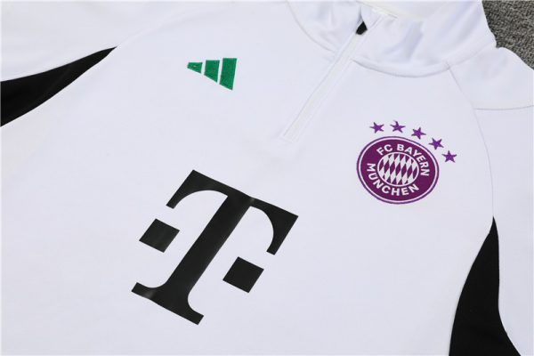 Bayern Munich 2023/24 Half-Zip Adult Sweater+Pant 14001 - Image 3