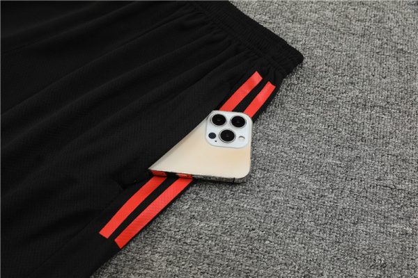 Bayern Munich 2023/24 Training Adult Jersey+Short 14001 - Image 4