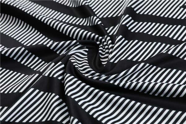 Juventus 2023/24 Training Adult Jersey+Short 14001 - Image 3