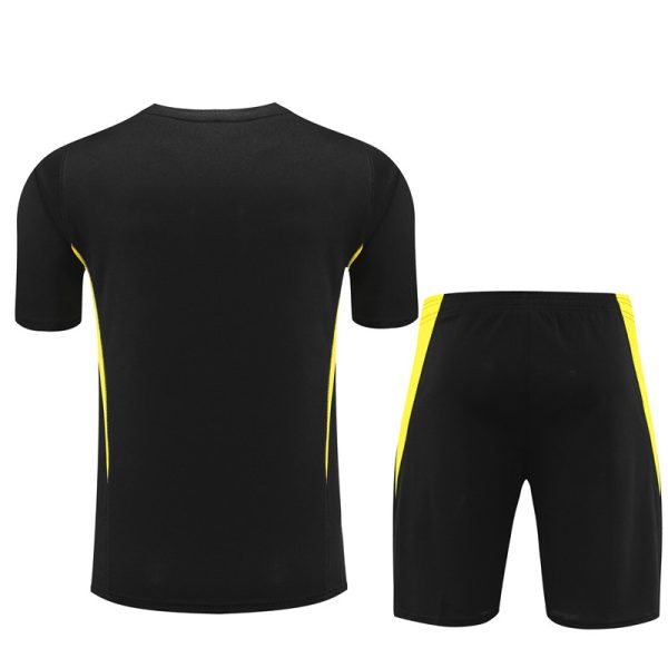 Juventus 2023/24 Training Adult Jersey+Short 14001 - Image 2