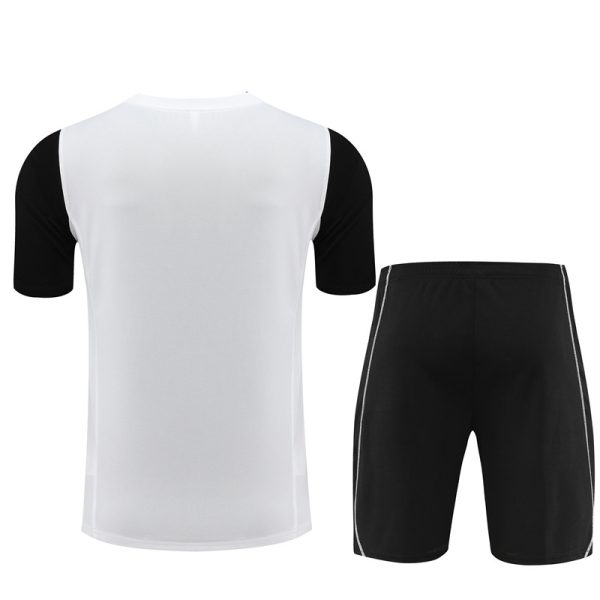 Juventus 2023/24 Training Adult Jersey+Short 14001 - Image 2