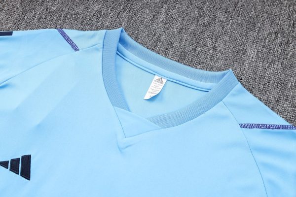 Argentina 2023/24 Training Adult Jersey+3/4 Short 815 - Image 3