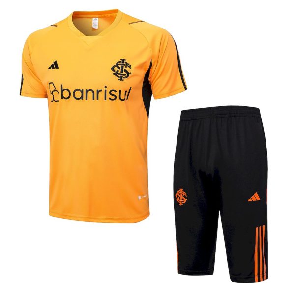 Internacional 2023/24 Training Adult Jersey+3/4 Short 815