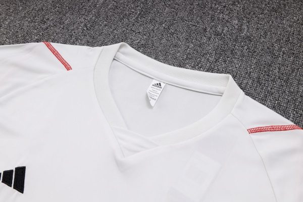 Sao Paulo 2023/24 Training Adult Jersey+3/4 Short 815 - Image 3