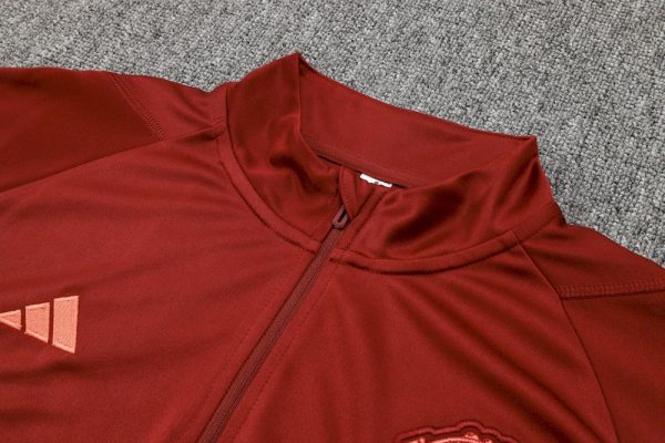 Manchester United 2023/24 Half-Zip Adult Sweater+Pant 815 - Image 3