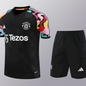 Manchester United 2023/24 Training Adult Jersey+Short 418