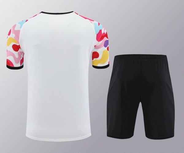Manchester United 2023/24 Training Adult Jersey+Short 418 - Image 2