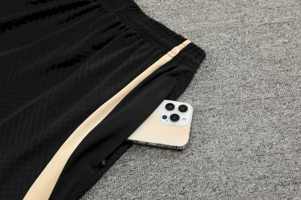 Chelsea 2023/24 Adult Tank Top+Short 418 - Image 4