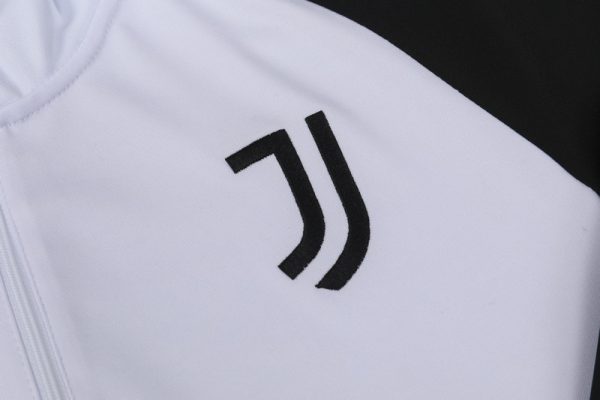 Juventus 2023/24 Half-Zip Adult Sweater+Pant 902 - Image 4