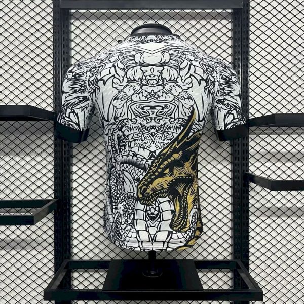 Real Madrid 2024/25 Special Edition Jersey Player Version - Image 2