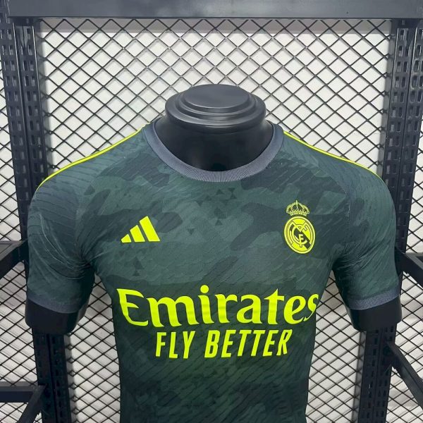 Real Madrid 2024/25 Special Edition Jersey Player Version - Image 3